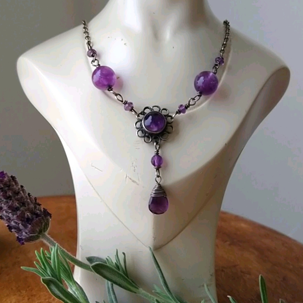 Vintage Amethyst Sterling Silver necklace